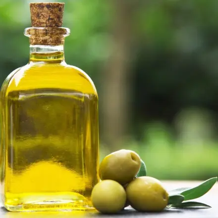 Terracotta: Flecken entfernen mit Olivenöl