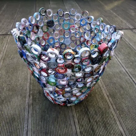 Papierkorb aus alten Zeitschriften ~ Upcycling