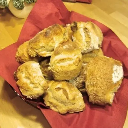 Schweizer Bürli - leckere krosse Brötchen