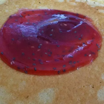 Erdbeermarmelade mit Chia Samen ohne Zucker