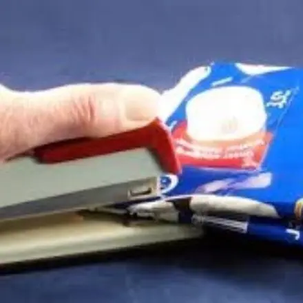 Tetrapak: Platz sparen im Mülleimer