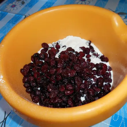 Bananen-Möhren-Cranberry-Kuchen im Glas gebacken