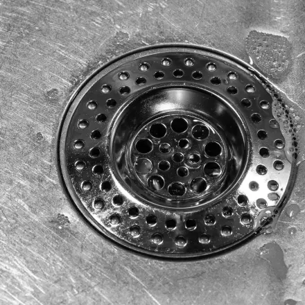 Verstopfe Abflüsse freispindeln