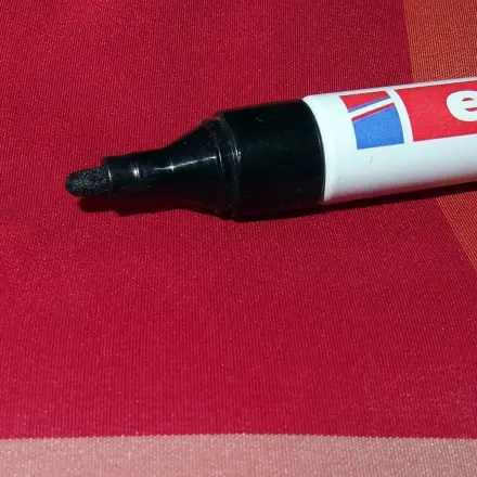 Oxi clean gegen Edding auf Polstermöbeln