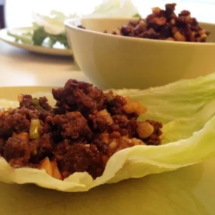 Asiatische Salat Wraps