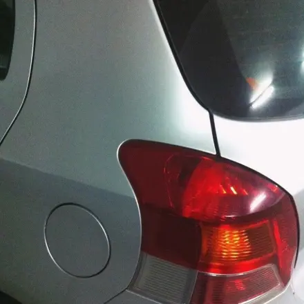 Auto reinigen und pflegen mit Hausmitteln