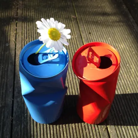 Dosenvase: Vasen aus Getränkedosen ~ Upcycling
