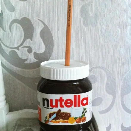Origineller Spitzer aus einem Nutella Glas