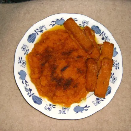 Karottenpüree mit Fischstäbchen