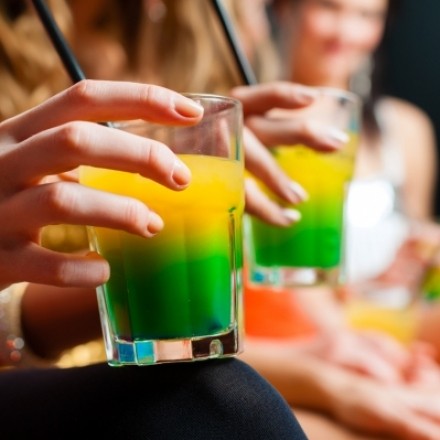 Alkoholkonsum reduzieren & kontrollieren – Mythen rund um Alkohol