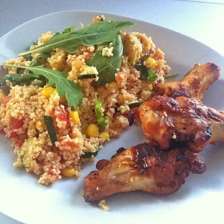 Leckerer Couscous Salat mit Rucola