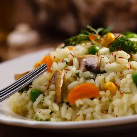 Reistopf mit Kokosmilch und Gemüse - vegan