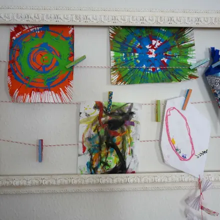Leerer Bilderrahmen als kleine Kunstgalerie