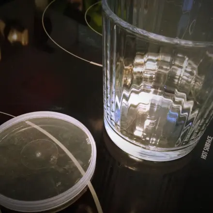 Pringle-Chipsdosen-Deckel zum Abdecken für Gläser verwenden