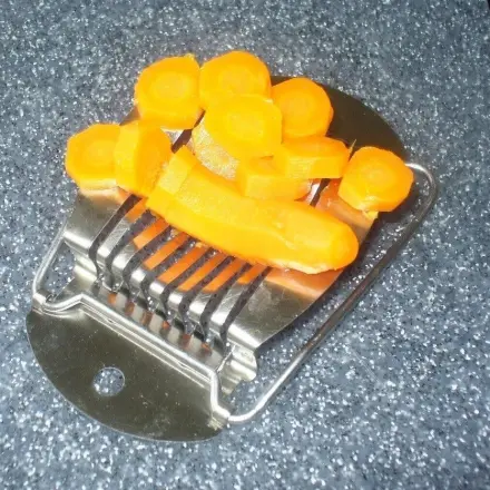 Gleichmäßige Karottenscheiben ruckzuck