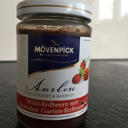 Klebereste auf Glas entfernen