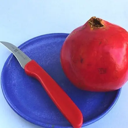 Granatapfel ohne Spritzer entkernen