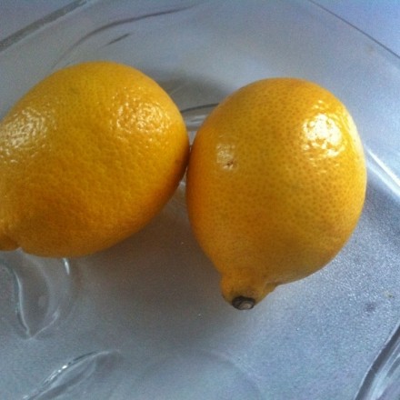 Zitronen vielseitig für Haushalt und Körperpflege verwenden