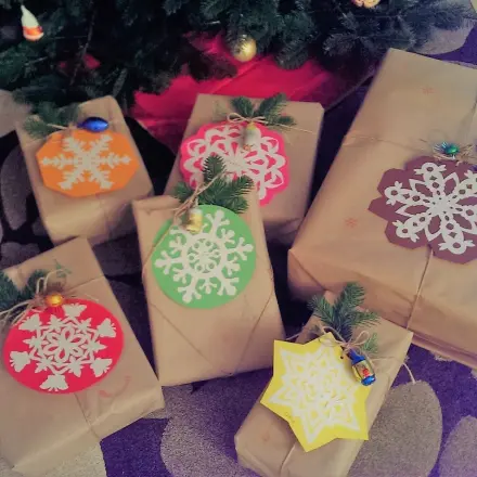Geschenk-Verpackung mal anders: Puristisch-Upcycling