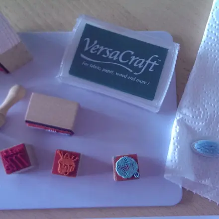 Filigran gearbeitete Stempel reinigen