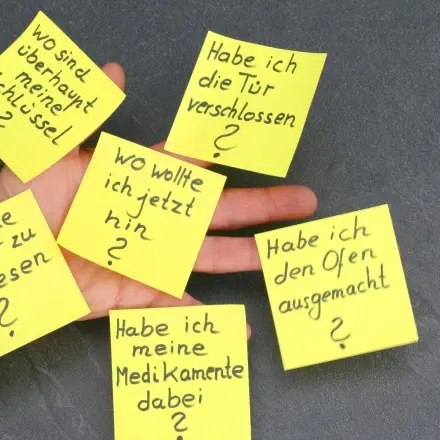 Verdacht auf Demenz: Ist Oma nur vergesslich oder schon krank?