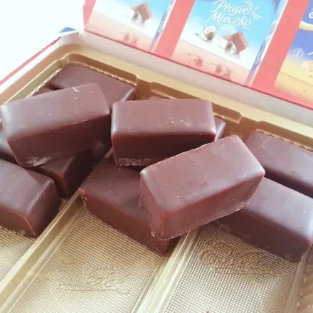 Heißhunger auf Süßes bei Diät reduzieren