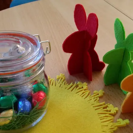 Ein kleiner Ostergruß ... der Osterhase wartet