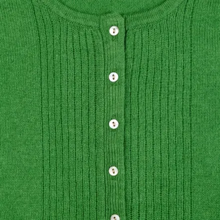 Wasserfeste Mascara aus Wollpulli entfernen