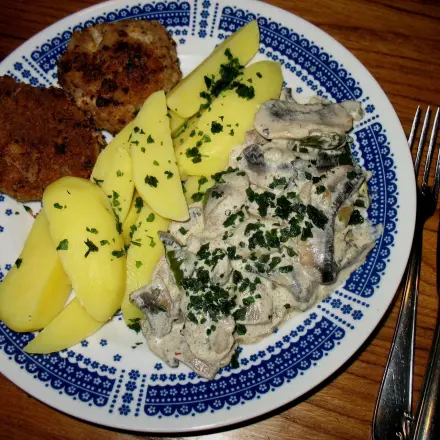 Sahne-Champignons mit Bratpaprika
