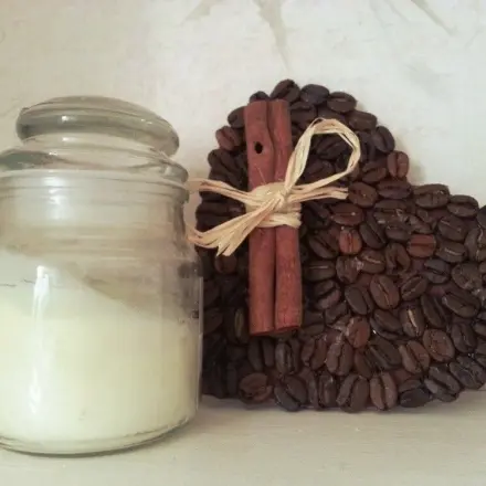 Kaffee-Augencreme selber machen