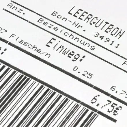 Pfandbons von Leergut & Taschenkontrolle im Supermarkt