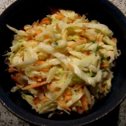 Spitzkohl-Apfel-Karotten-Salat