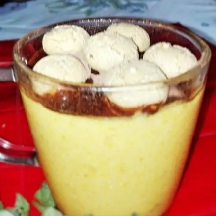 Kürbismousse mit Amarettini