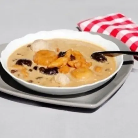 Schnitzsuppe aus Trockenfrüchten - ein sehr altes Rezept