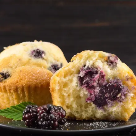 Sommerliche Brombeer-Muffins auch in den Herbst- und Wintermonaten