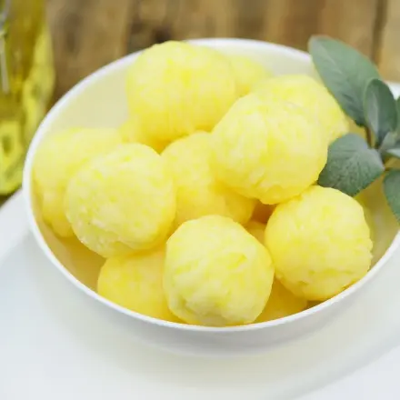 Selbst gemachte Kartoffelklöße