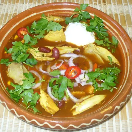 Tex-Mex-Hühnersuppe aus dem Schnellkochtopf