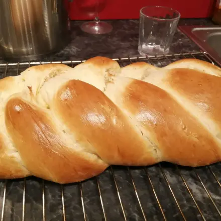 Osterstriezel backen