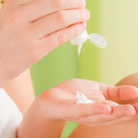 So vergisst man das Eincremen nicht