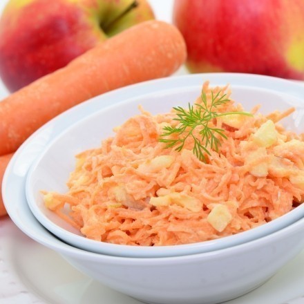 Karotten-Apfel-Meerrettich-Salat