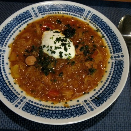 Deftige Sauerkraut-Paprika-Suppe