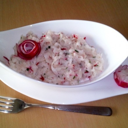 Rettich-Radieschen-Salat - erfrischend & lecker