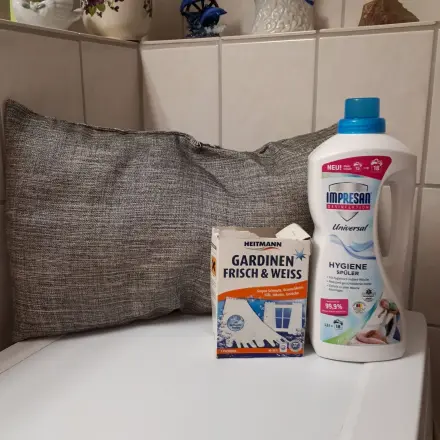 Hundegeruch aus dem Kissen entfernen