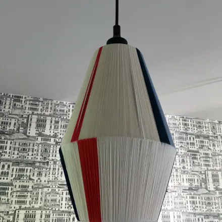 Lampenschirm mit Stick- oder Häkelgarn bespannen | DIY