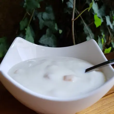 Schlechten Atem mit Joghurt reduzieren