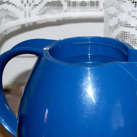 Thermoskanne reinigen mit Kaffeemaschinenreiniger