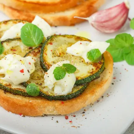 Schneller Zucchinitoast zum Abendbrot