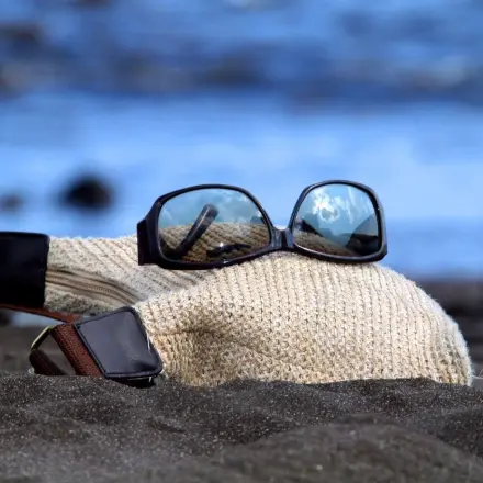 Wertsachen am Strand schützen - so geht's