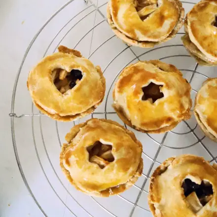 Gedeckte Bratapfel-Muffins