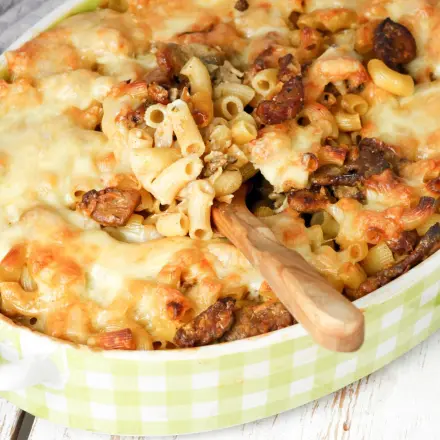 Nudelauflauf mit Schweinfleisch oder Hack